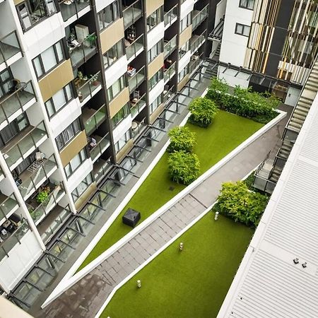 Cosy Two Bedroom Apartment With Balcony Pool And Gym Auckland Exterior photo